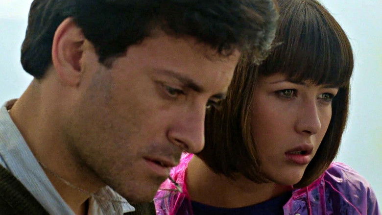 кадр из фильма Шальная любовь