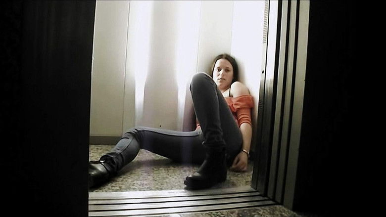 кадр из фильма Roja Oscuridad