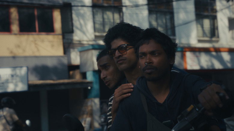 кадр из фильма Superglue