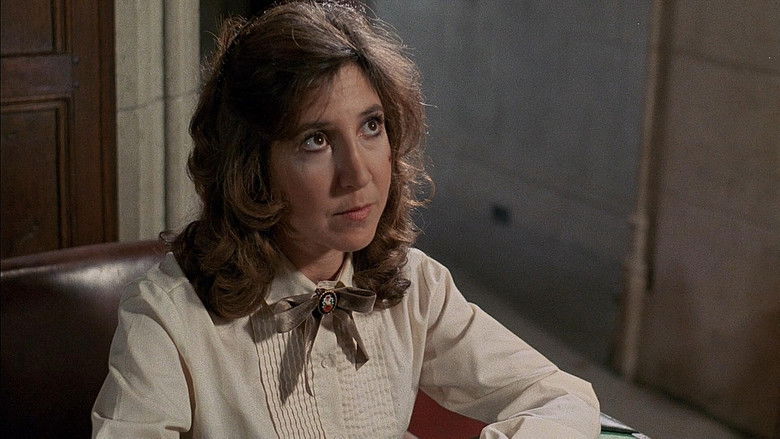 кадр из фильма Одни во тьме