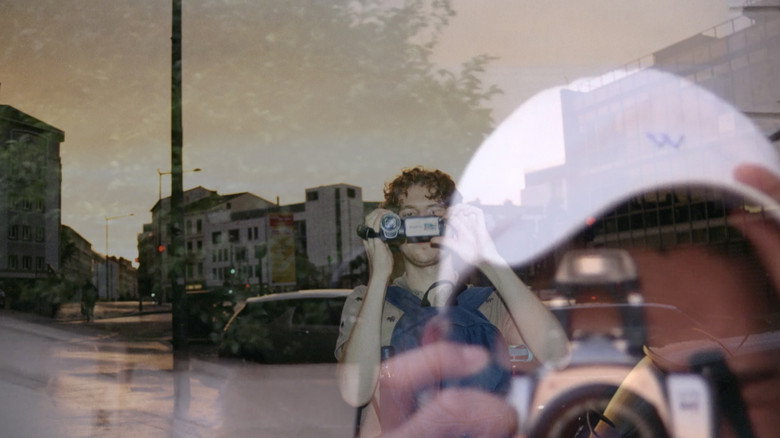 кадр из фильма Beholders