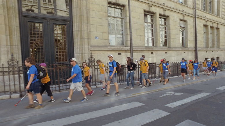 кадр из фильма Sur les traces de Louis Braille