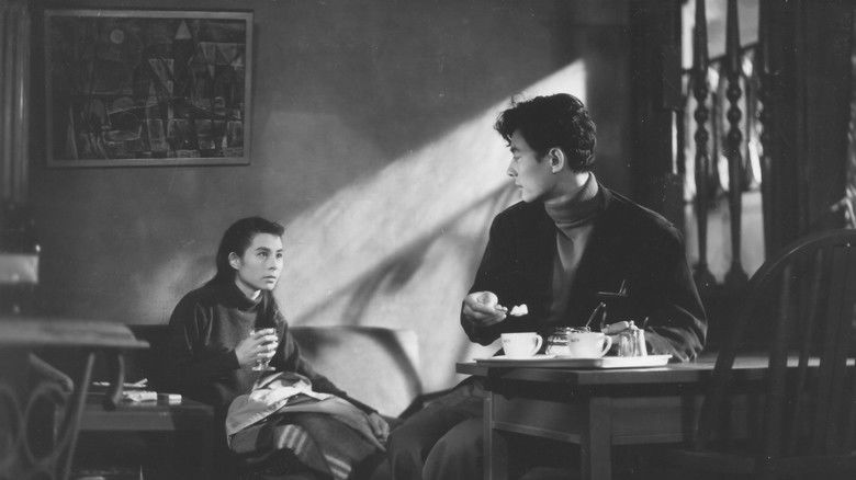 кадр из фильма Поминальная песня