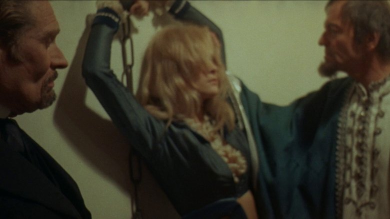 кадр из фильма Проклятие Франкенштейна