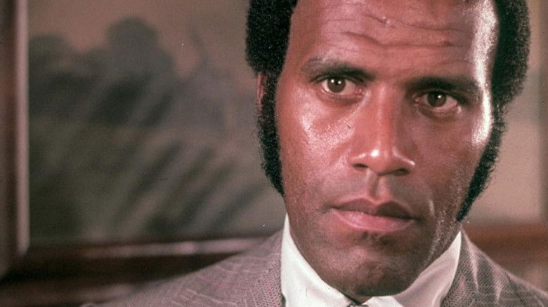 кадр из фильма Чёрный цезарь