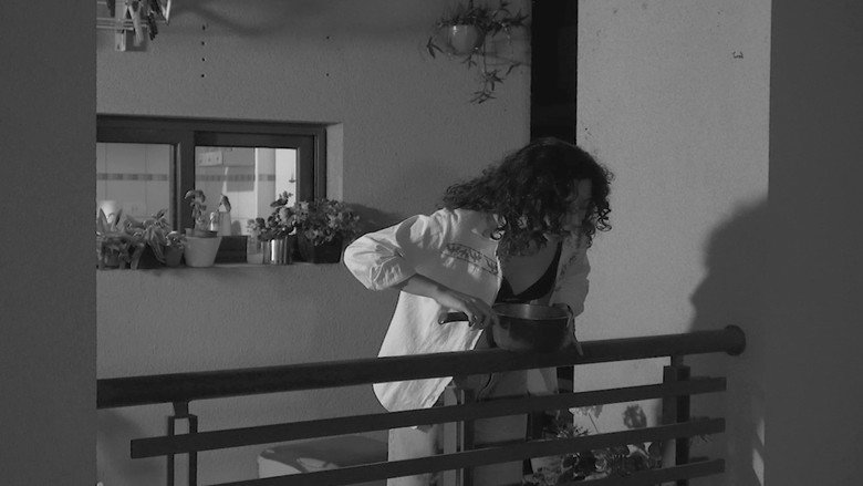 кадр из фильма HOY SOPA HOY