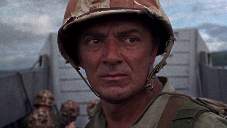 кадр из фильма Красный берег