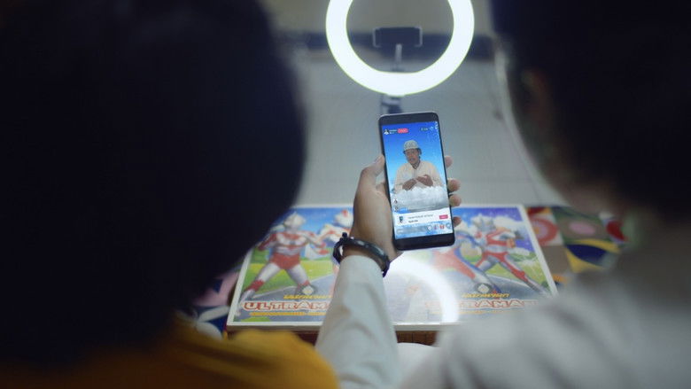 кадр из фильма Holy Salt