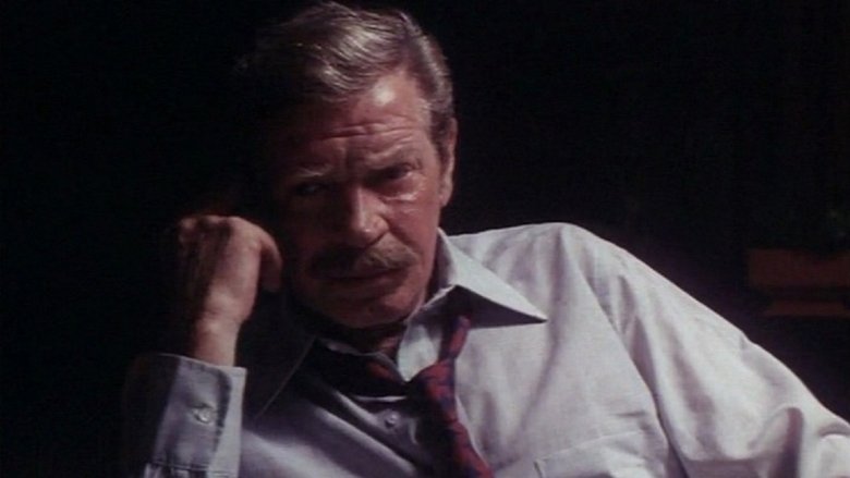 кадр из фильма Обреченное поместье