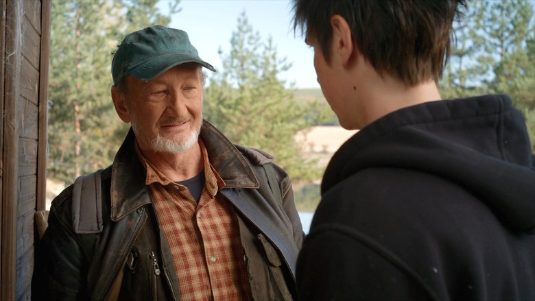 кадр из фильма Озеро страха 4