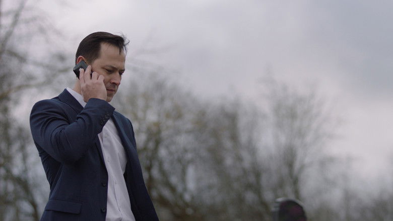 кадр из фильма Кризис