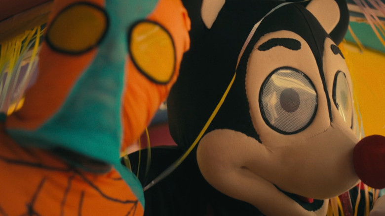 кадр из фильма La alegría