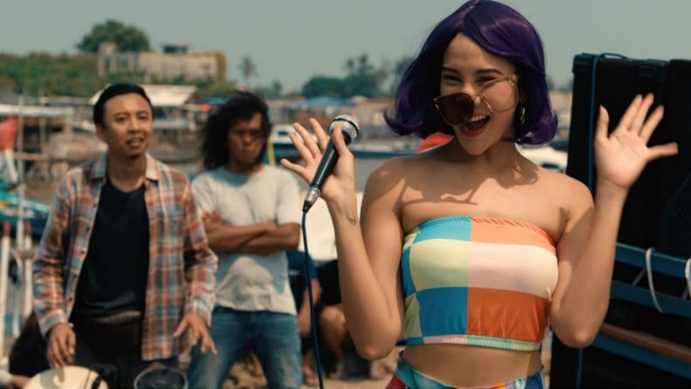 кадр из фильма Mendadak Dangdut