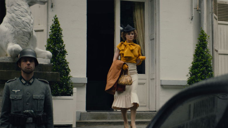 кадр из фильма Шпионка