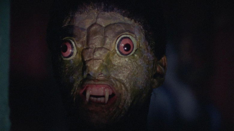 кадр из фильма The Reptile