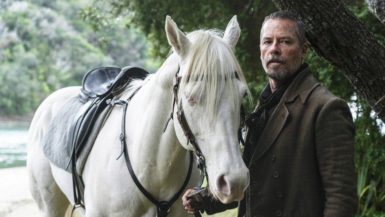 кадр из фильма На краю Земли