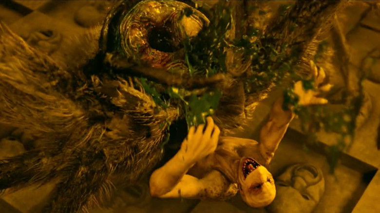 кадр из фильма Город золотого паука