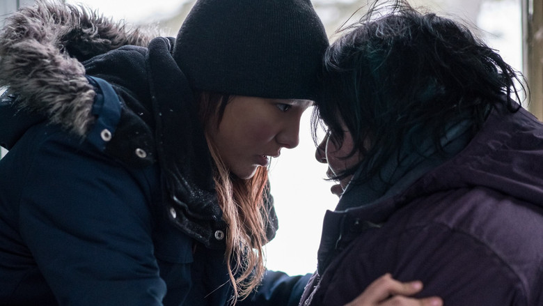 кадр из фильма Моя земля