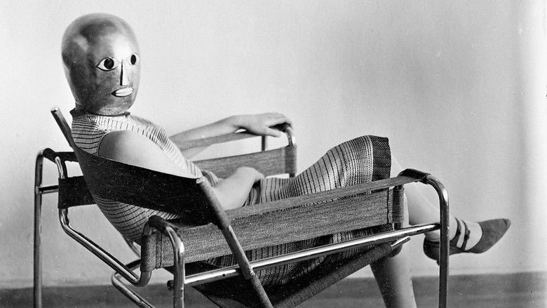 кадр из фильма Bauhaus 100