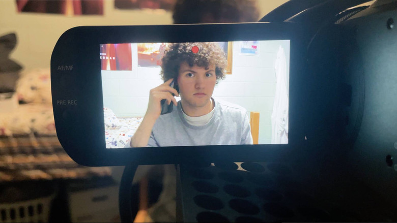 кадр из фильма joseph gagnon - a self portrait