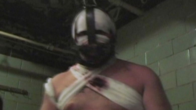 кадр из фильма Маскоголовый