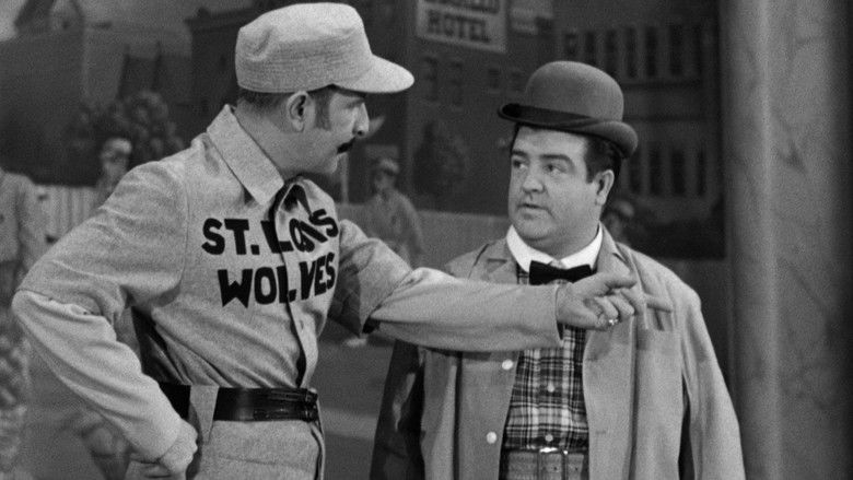 кадр из фильма The Naughty Nineties