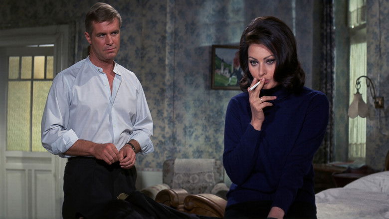 кадр из фильма Операция «Арбалет»