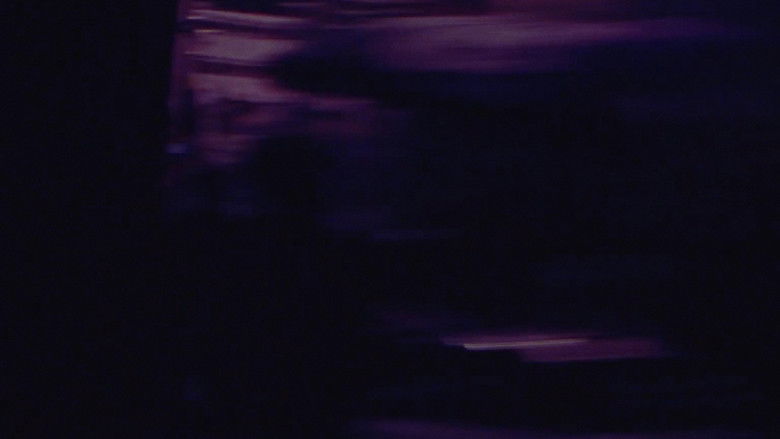 кадр из фильма Сигнал 8