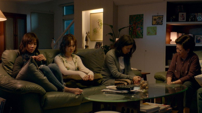 кадр из фильма Маленькие большие женщины