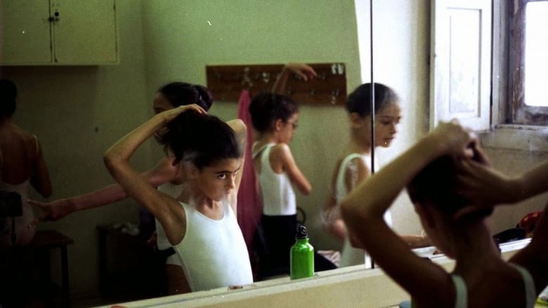 кадр из фильма Infância, Adolescência, Juventude