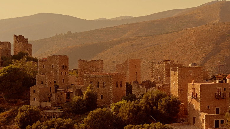 кадр из фильма Τα Τζιτζίκια