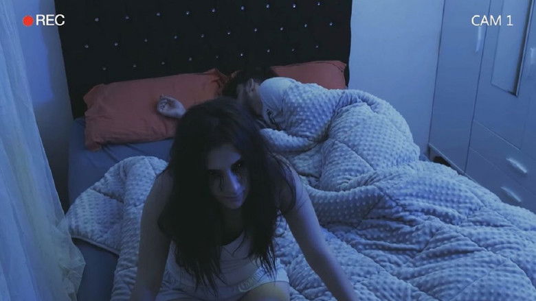 кадр из фильма Cin Perdesi