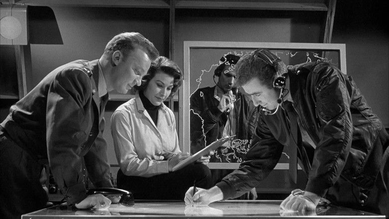 кадр из фильма Гигантский коготь