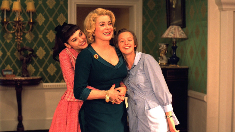 кадр из фильма 8 женщин