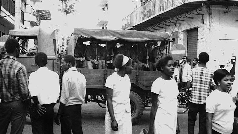 кадр из фильма De Charles de Gaulle à Emmanuel Macron, les gardiens de l'empire