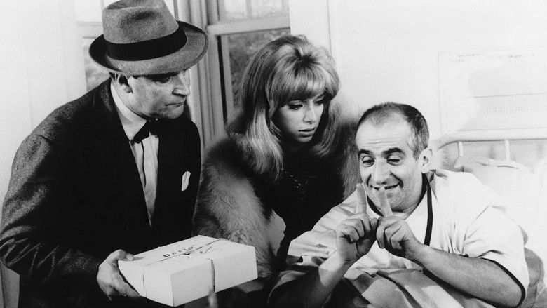 кадр из фильма Игра в ящик