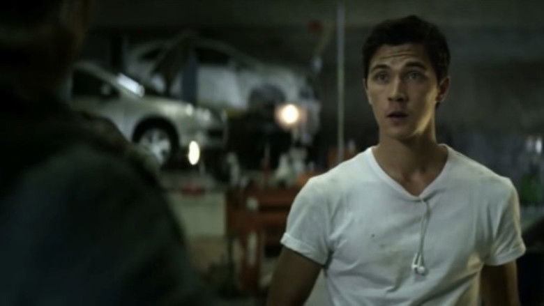 кадр из фильма The Mechanic