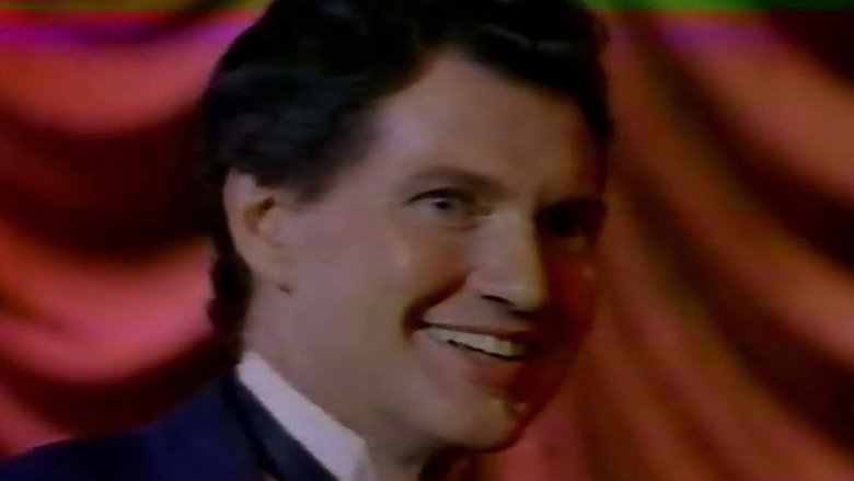 кадр из фильма Либераче