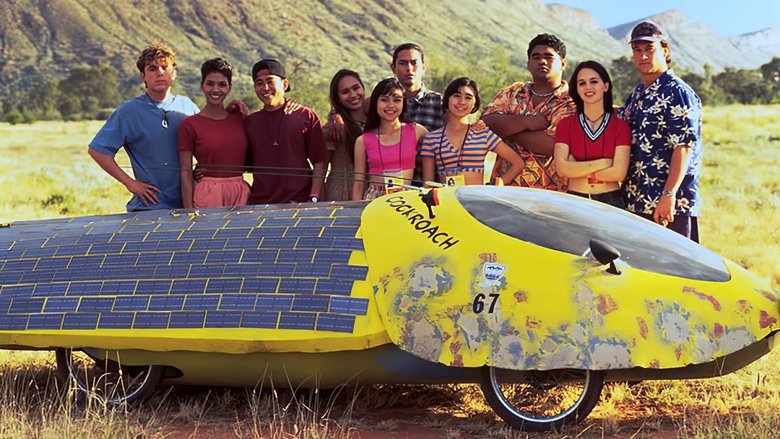 кадр из фильма В погоне за солнцем