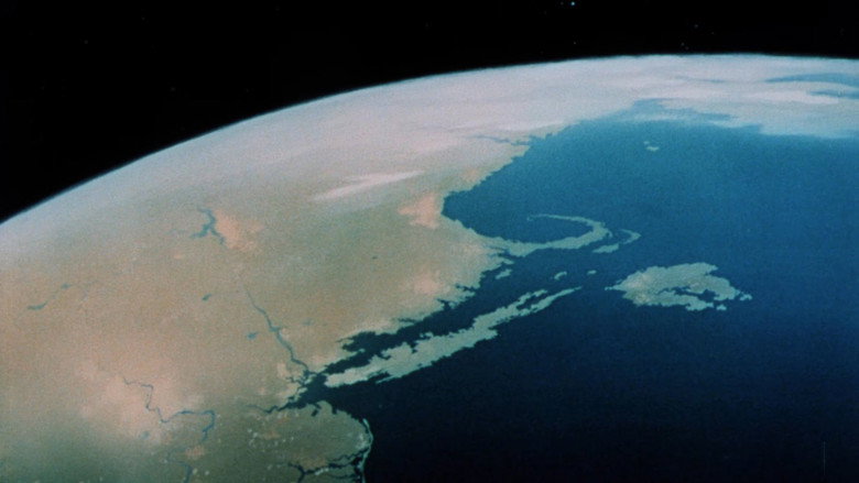 кадр из фильма Пиноккио в открытом космосе