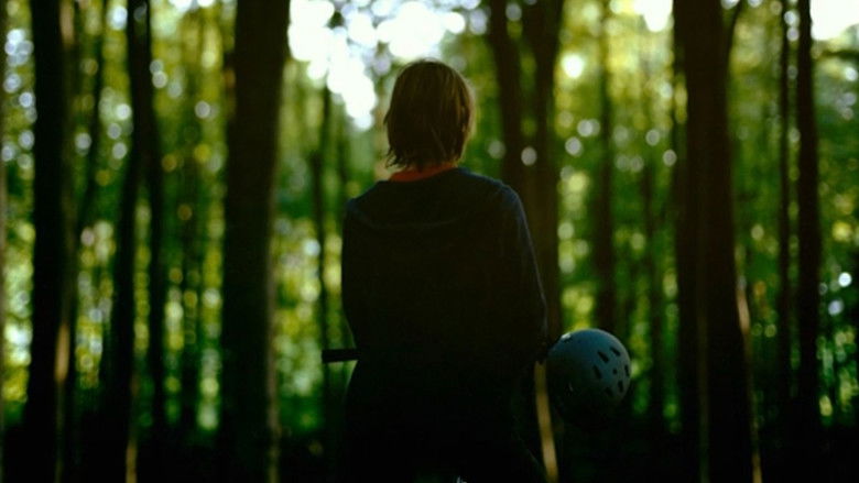 кадр из фильма Фиолетовый