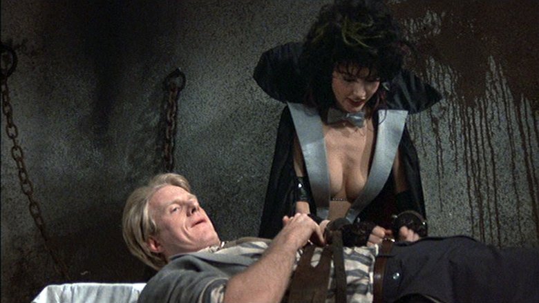 кадр из фильма Трансильвания 6-5000