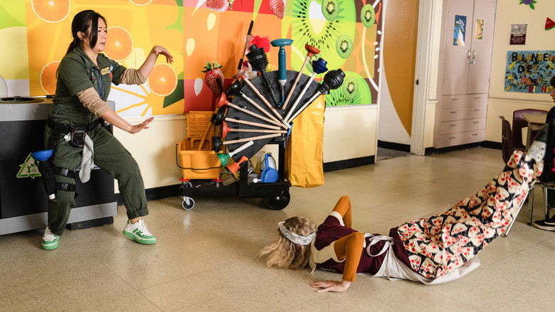 кадр из фильма My Weird School