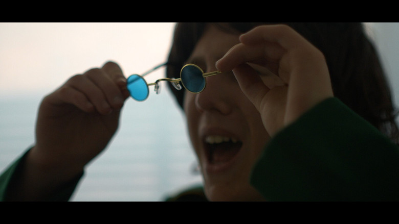 кадр из фильма Mania