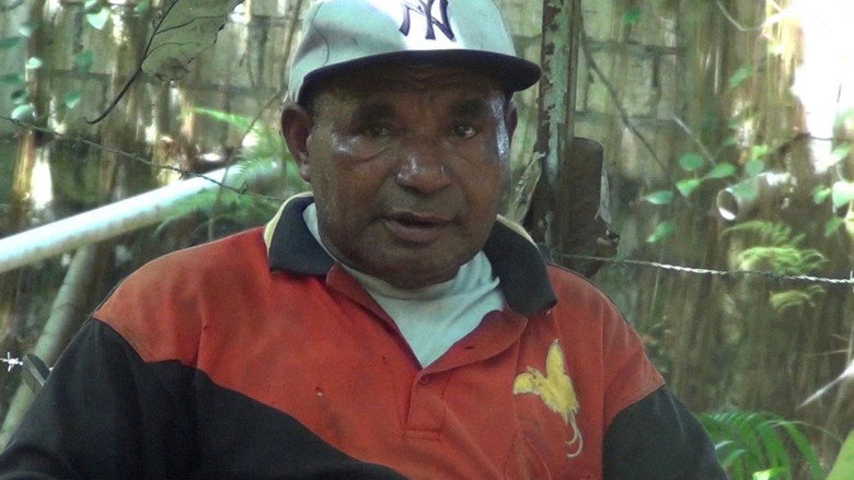 кадр из фильма Om Pius, “Ini rumah saya, come the sleeping…”