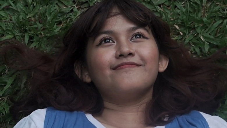 кадр из фильма Dalam Bayang Maya Rinjani