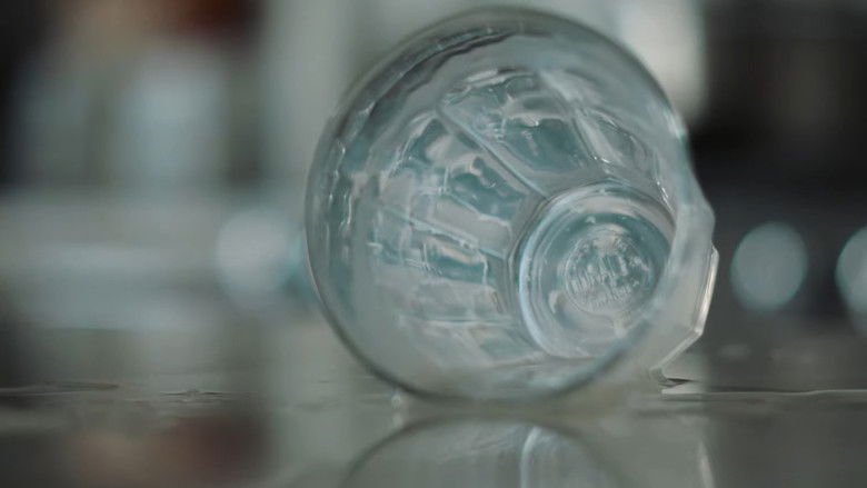 кадр из фильма The Cycle