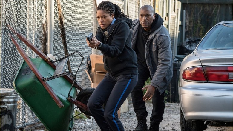 кадр из фильма Черное и синее