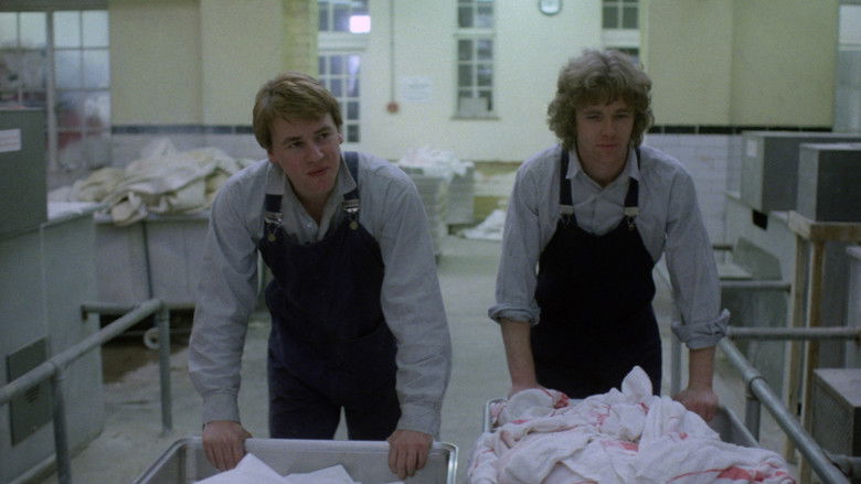 кадр из фильма Отбросы