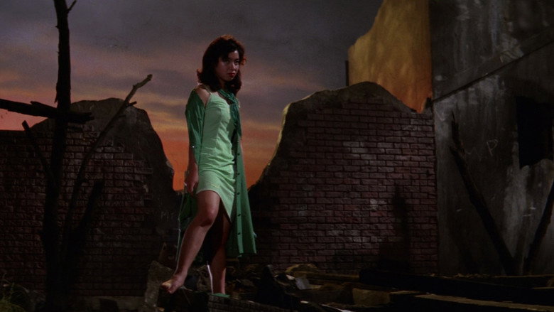 кадр из фильма Ворота плоти